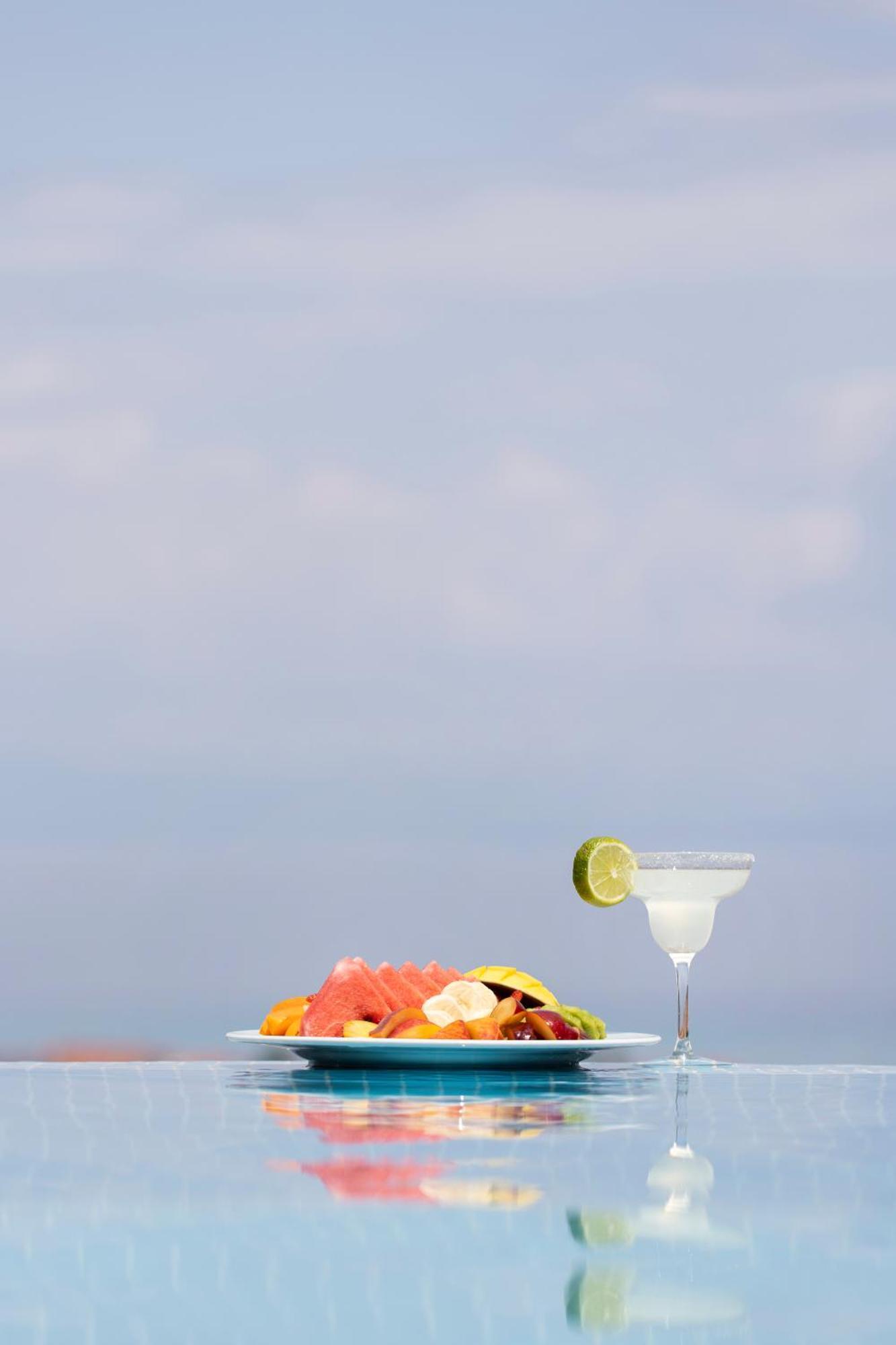 Alia Palace Hotel - Adults Only 16+ 哈爾基季基州 外观 照片