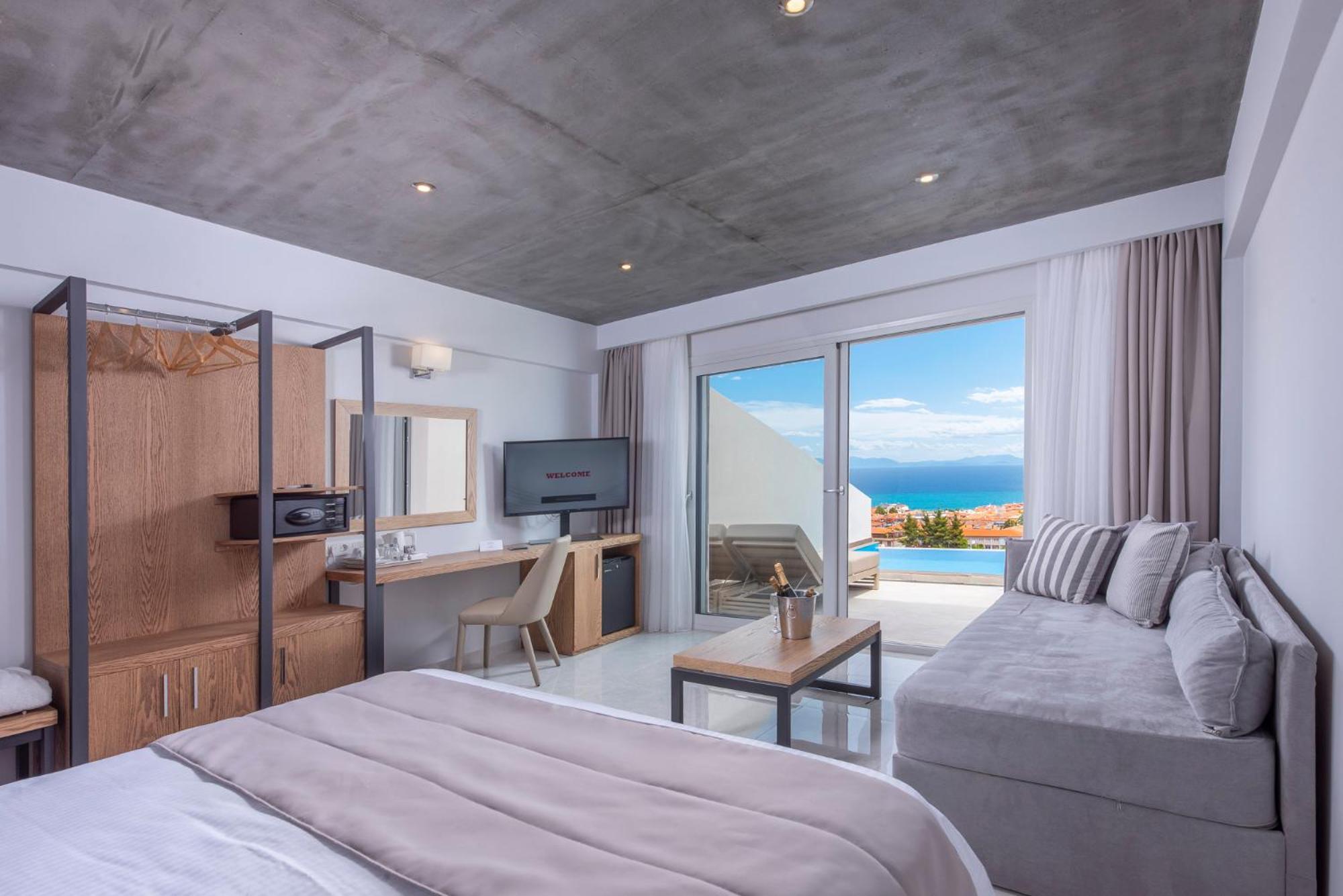 Alia Palace Hotel - Adults Only 16+ 哈爾基季基州 外观 照片 Deluxe Room with Private Pool